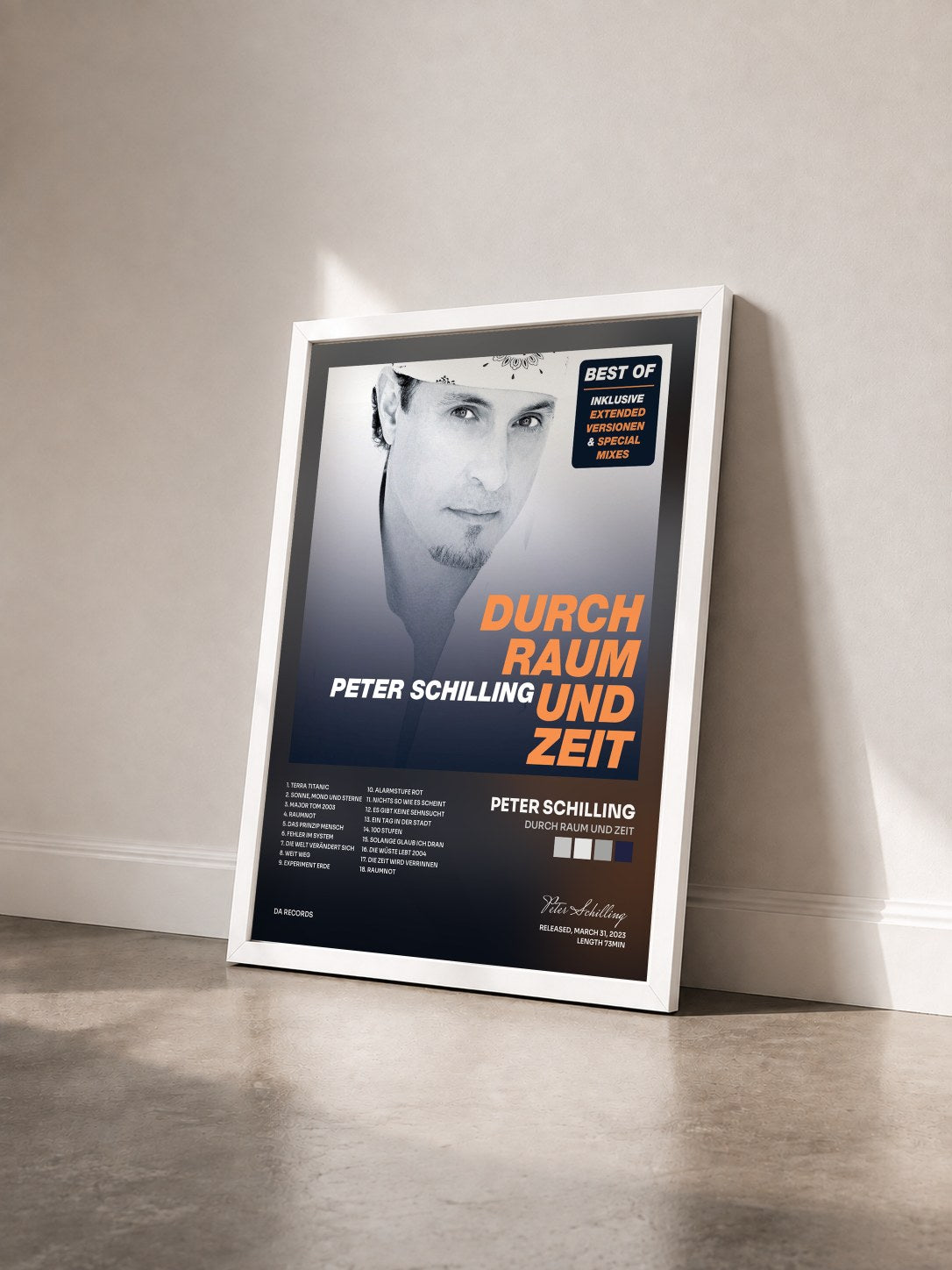 #blanc Tableau de l'album Durch Raum und Zeit de Peter Schilling vu de trois quarts, cadre blanc