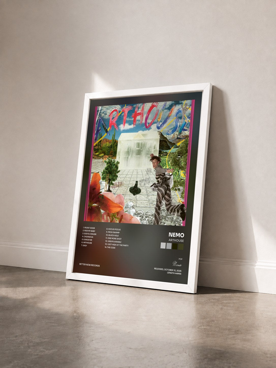 #blanc Tableau de l'album Arthouse de Nemo vu de trois quarts, cadre blanc