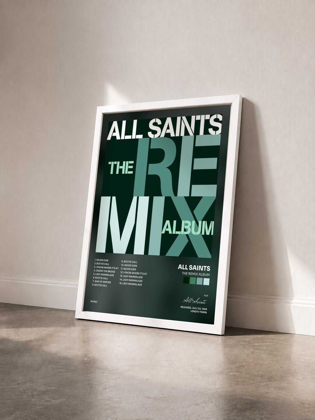 #blanc Tableau de l'album The Remix Album de All Saints vu de trois quarts, cadre blanc