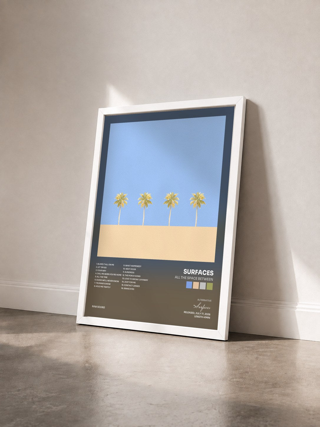 #blanc Tableau de l'album All the Space Between de Surfaces vu de trois quarts, cadre blanc