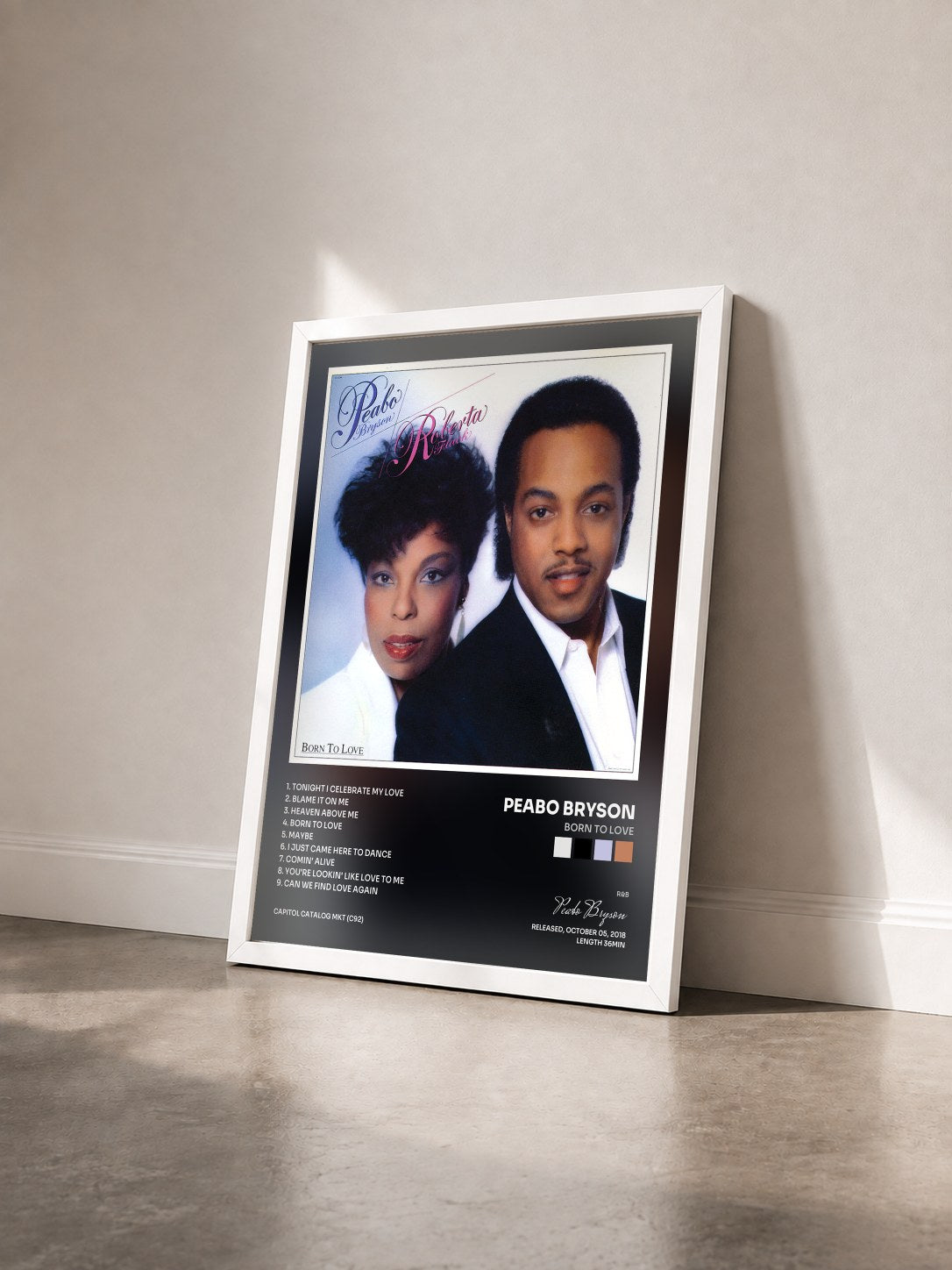 #blanc Tableau de l'album Born To Love de Peabo Bryson vu de trois quarts, cadre blanc