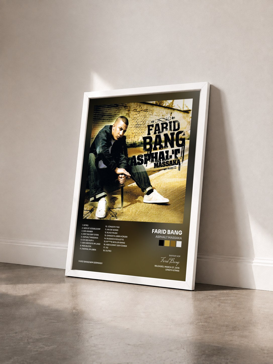 #blanc Tableau de l'album Asphalt Massaka de Farid Bang vu de trois quarts, cadre blanc