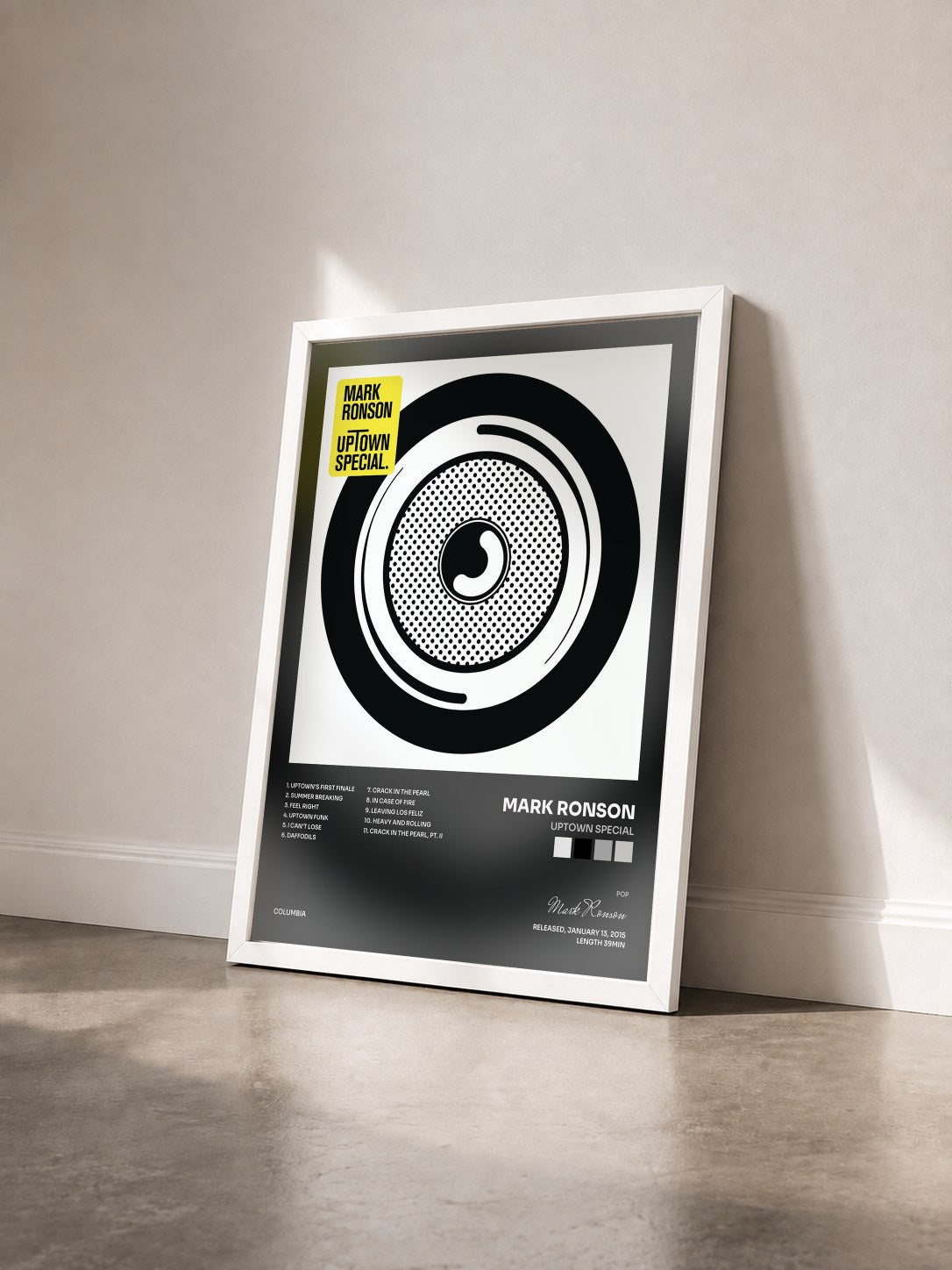 #blanc Tableau de l'album Uptown Special de Mark Ronson vu de trois quarts, cadre blanc