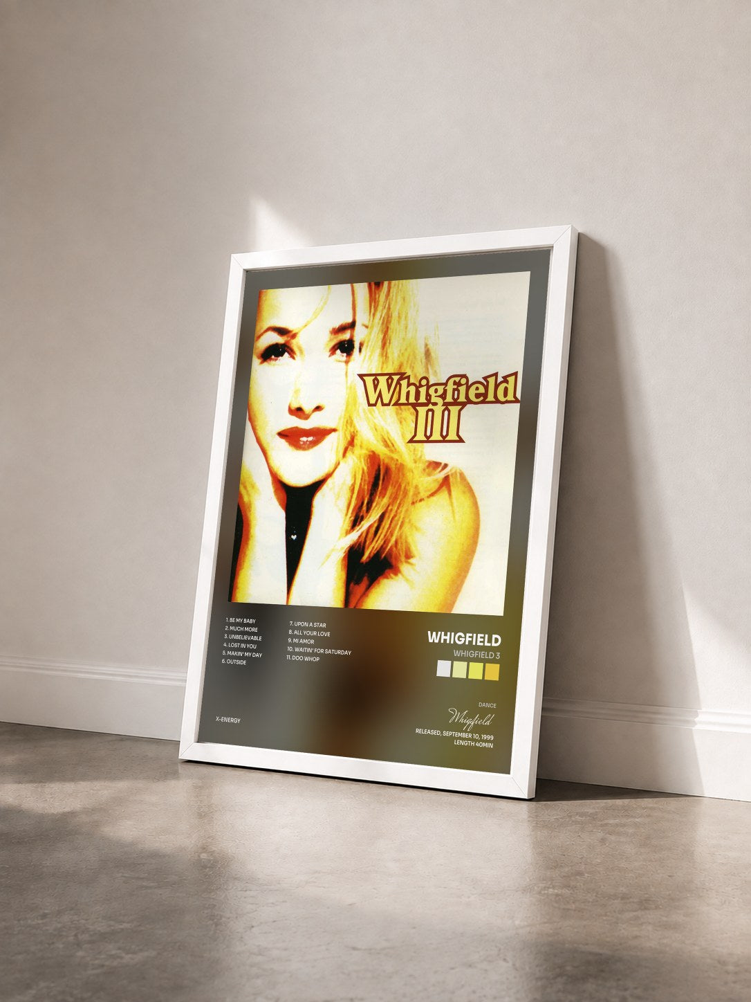 #blanc Tableau de l'album Whigfield 3 de Whigfield vu de trois quarts, cadre blanc