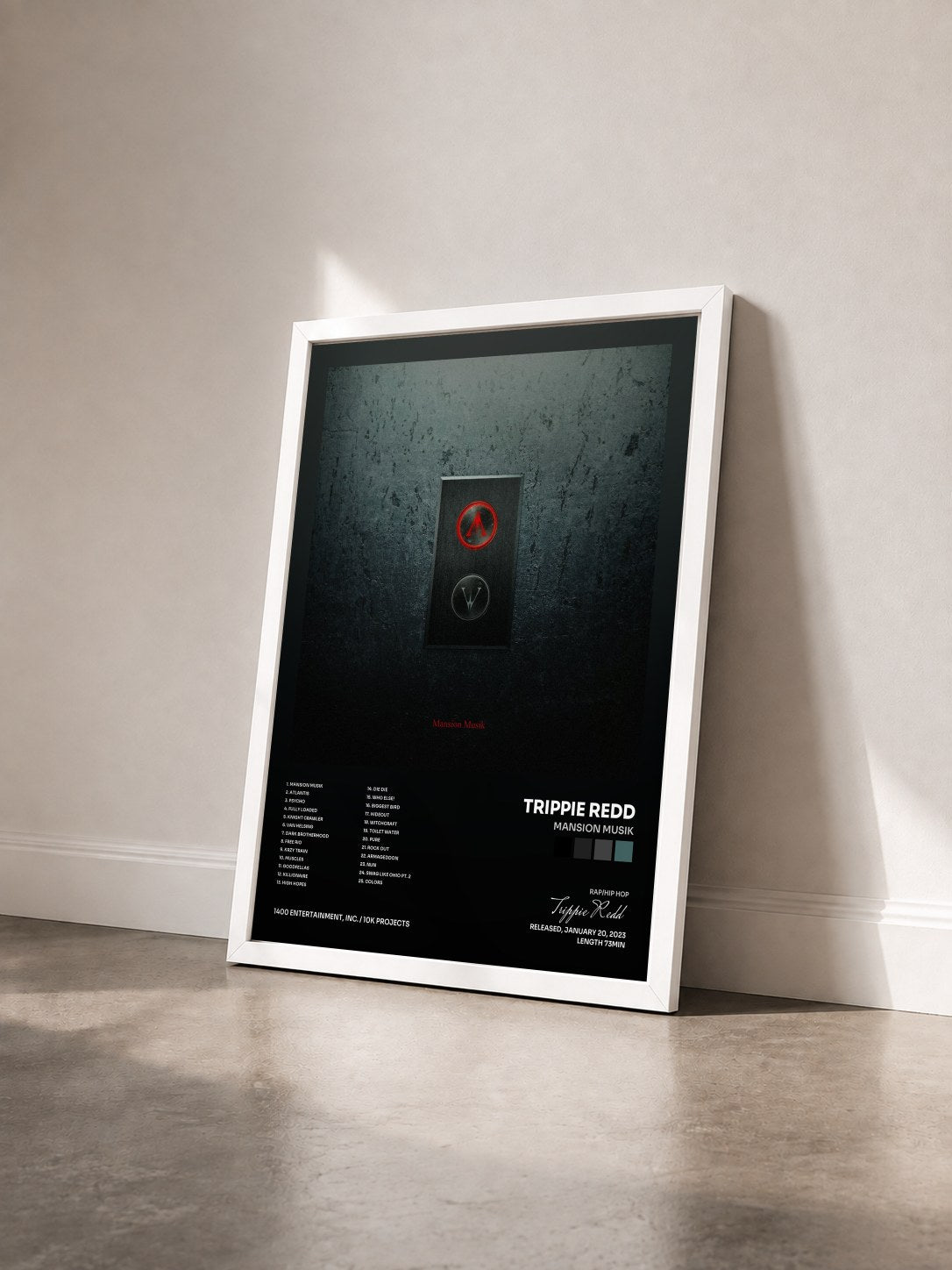 #blanc Tableau de l'album MANSION MUSIK de Trippie Redd vu de trois quarts, cadre blanc