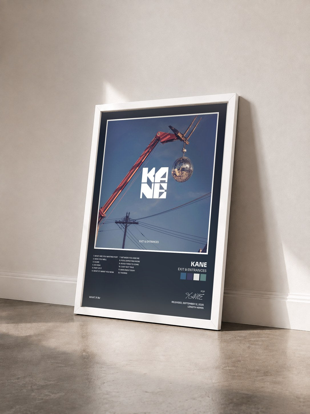 #blanc Tableau de l'album Exit & Entrances de KANE vu de trois quarts, cadre blanc