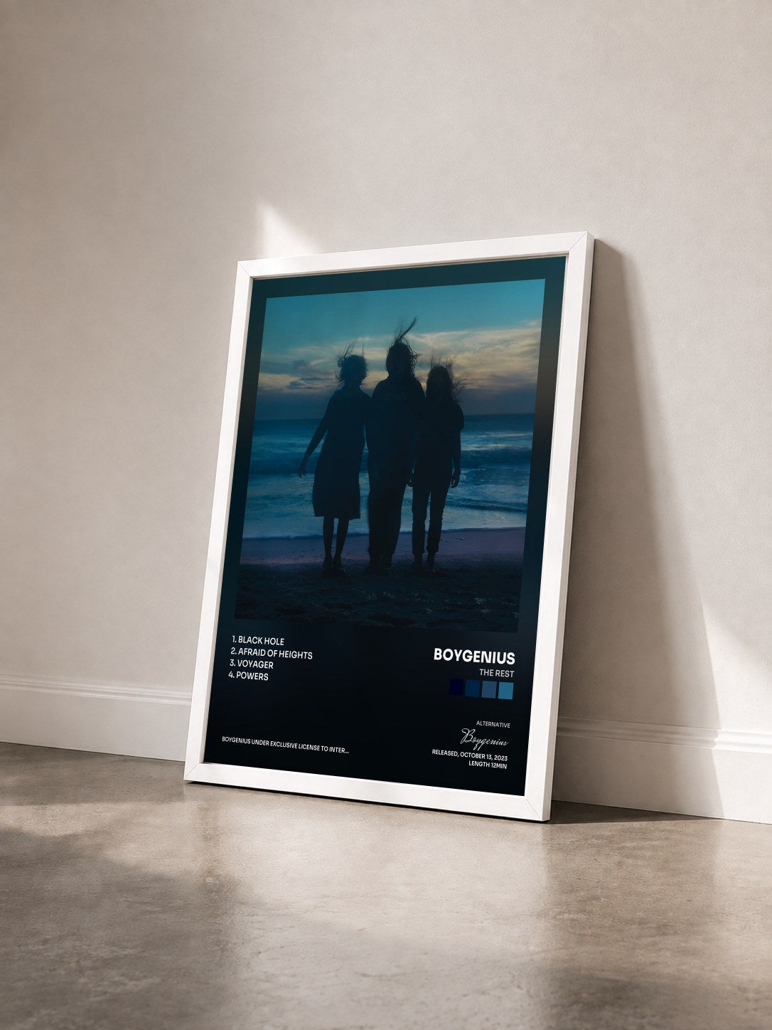 #blanc Tableau de l'album the rest de Boygenius vu de trois quarts, cadre blanc