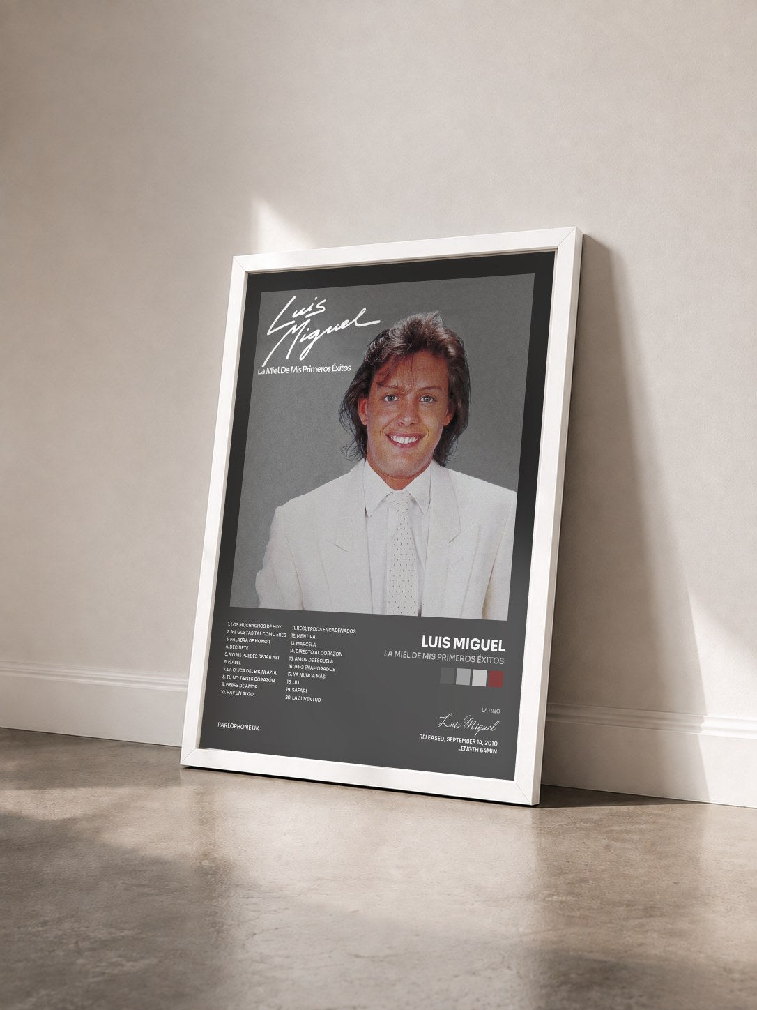 #blanc Tableau de l'album La Miel De Mis Primeros Éxitos de Luis Miguel vu de trois quarts, cadre blanc