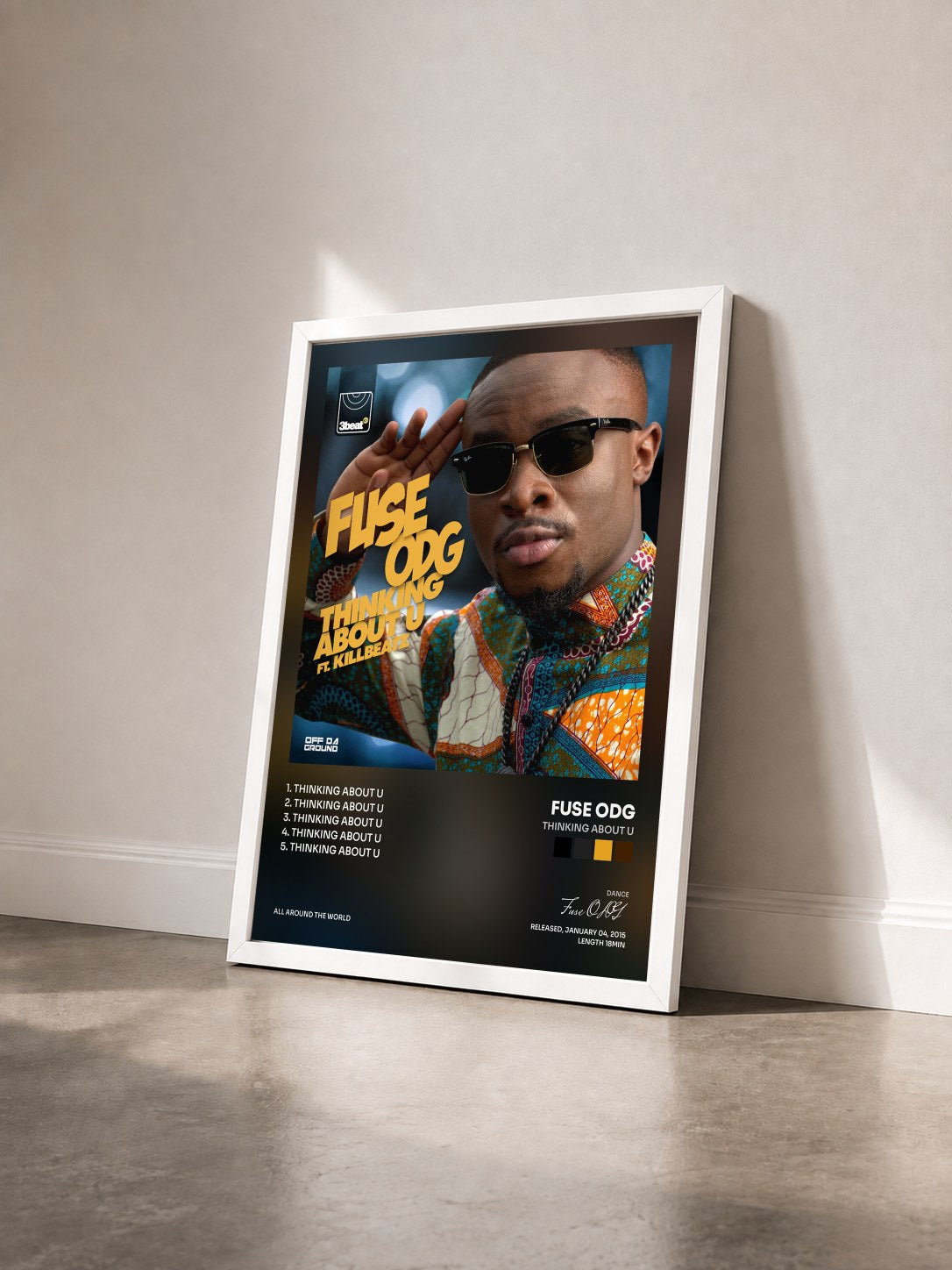 #blanc Tableau de l'album Thinking About U de Fuse ODG vu de trois quarts, cadre blanc