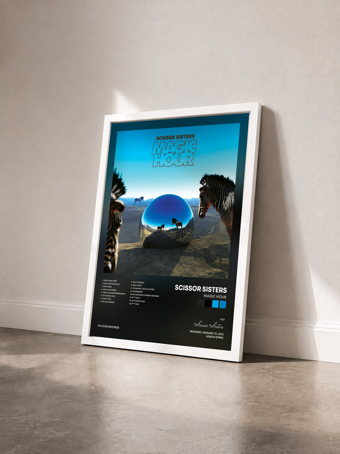 #blanc Tableau de l'album Magic Hour de Scissor Sisters vu de trois quarts, cadre blanc