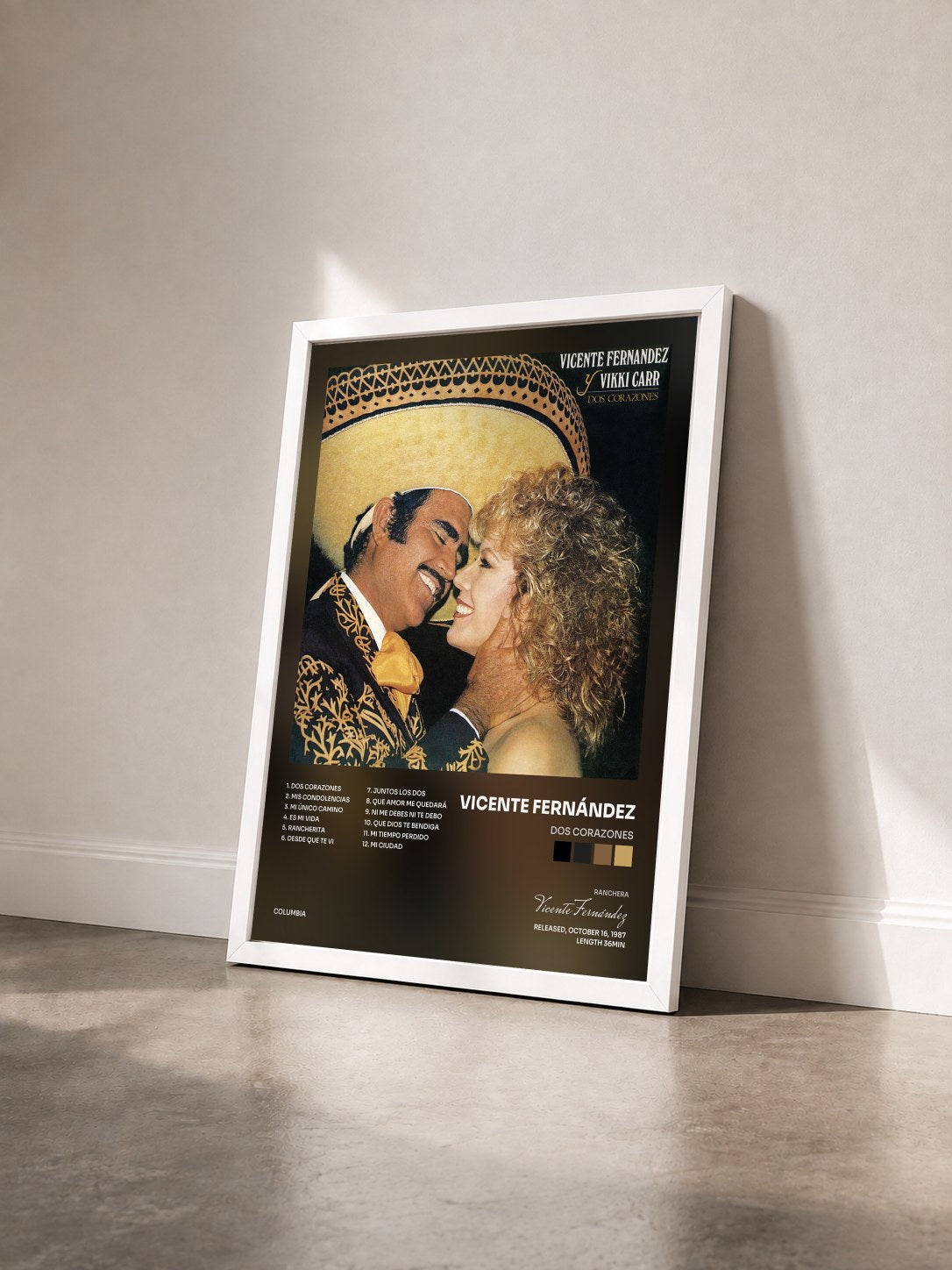 #blanc Tableau de l'album Dos Corazones de Vicente Fernández vu de trois quarts, cadre blanc