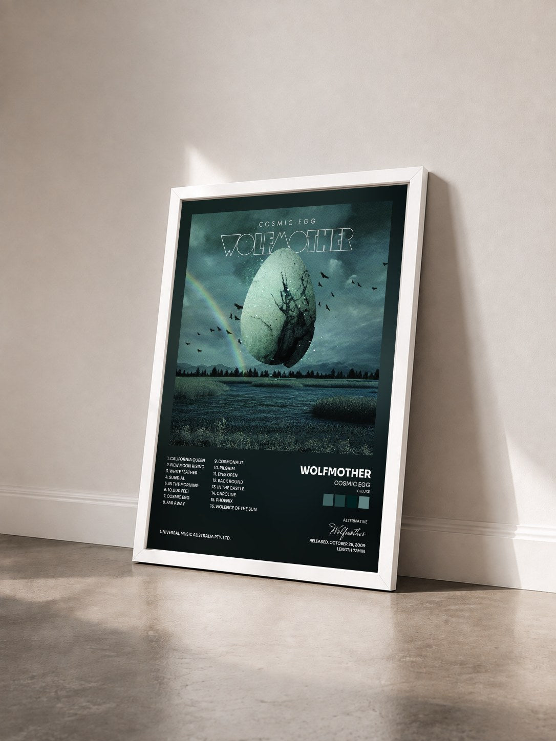 #blanc Tableau de l'album Cosmic Egg (Deluxe) de Wolfmother vu de trois quarts, cadre blanc
