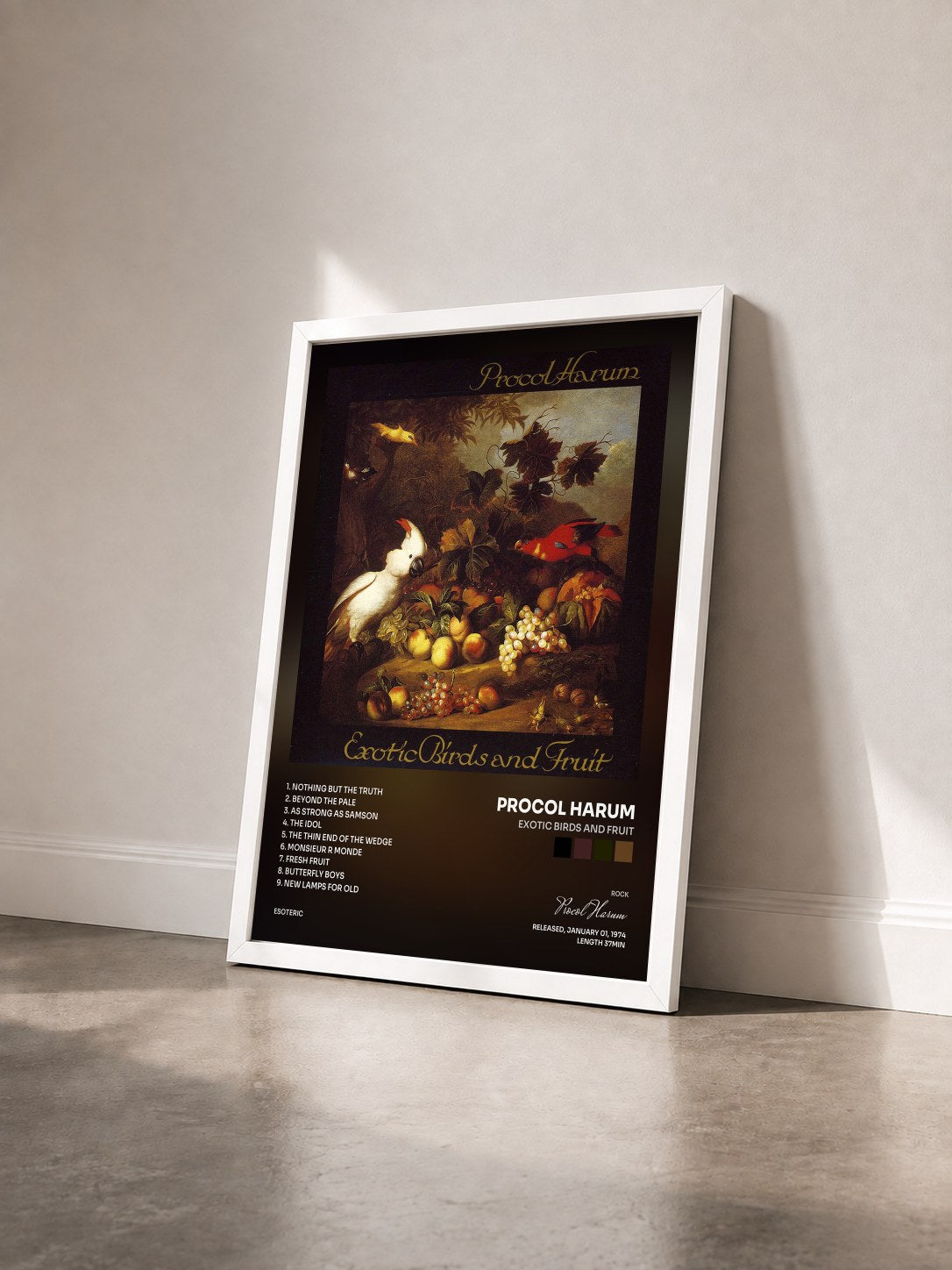 #blanc Tableau de l'album Exotic Birds and Fruit de Procol Harum vu de trois quarts, cadre blanc