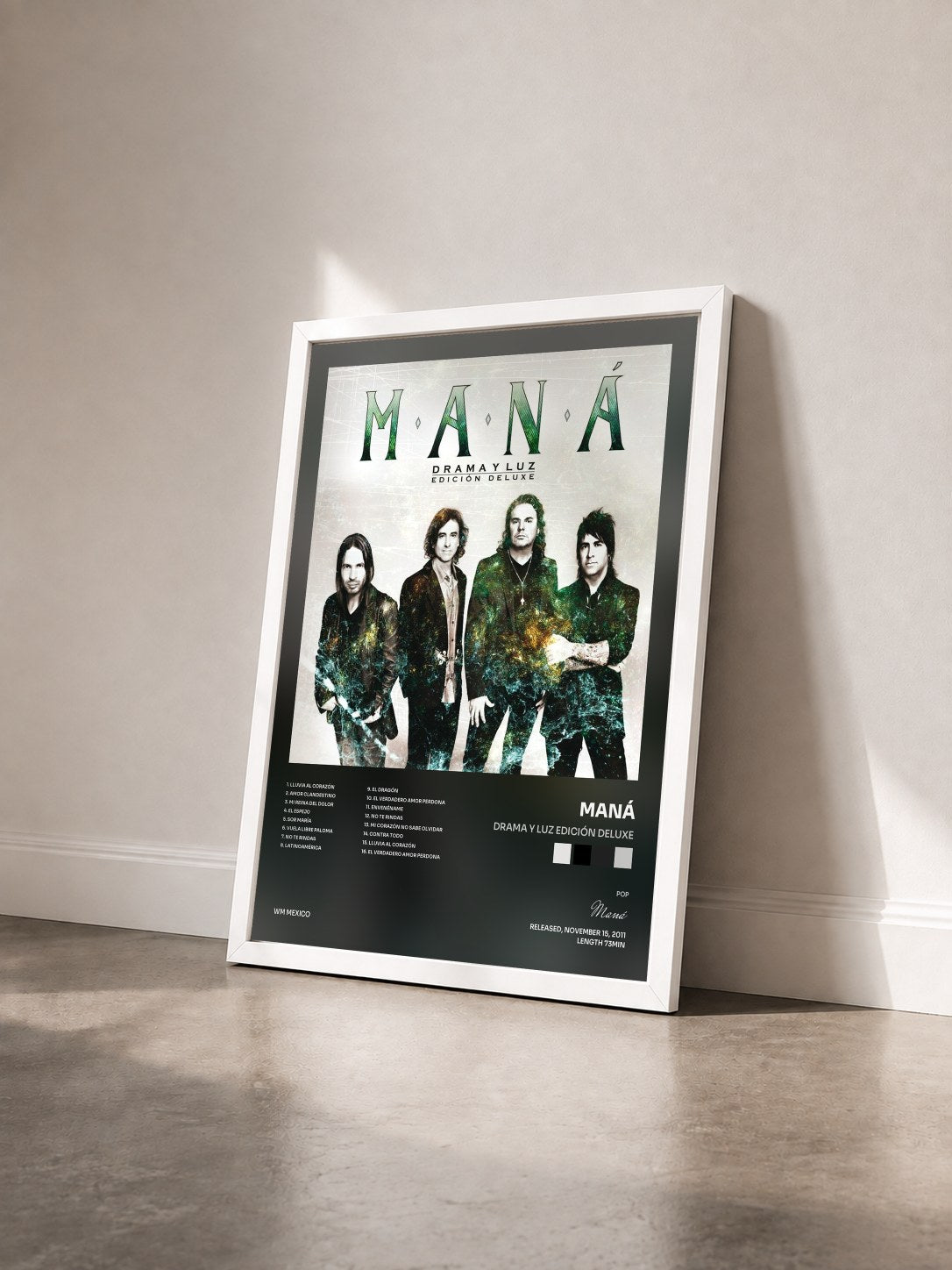 #blanc Tableau de l'album Drama Y Luz Edición Deluxe de Maná vu de trois quarts, cadre blanc