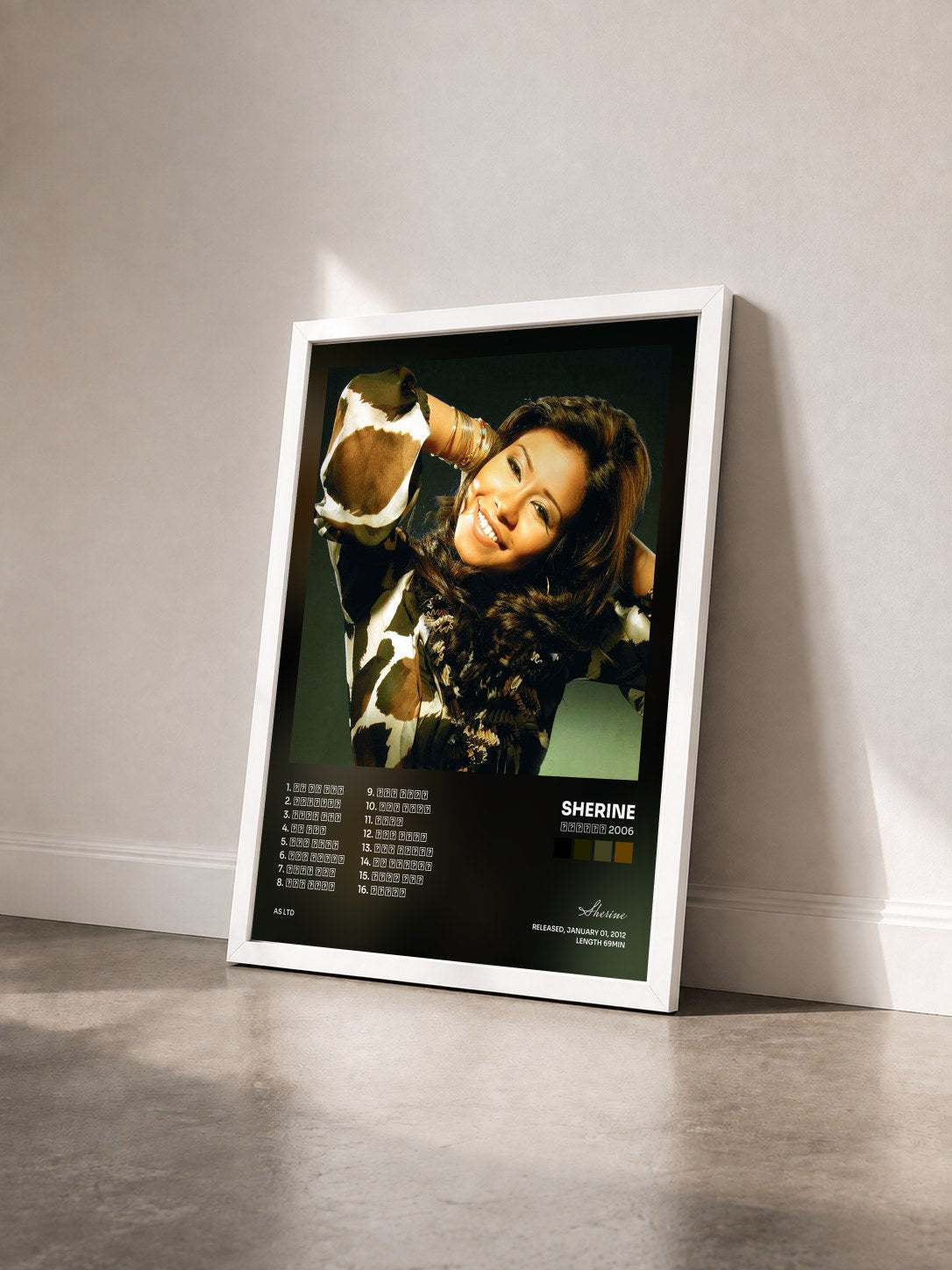 #blanc Tableau de l'album الدوحه 2006 de Sherine vu de trois quarts, cadre blanc