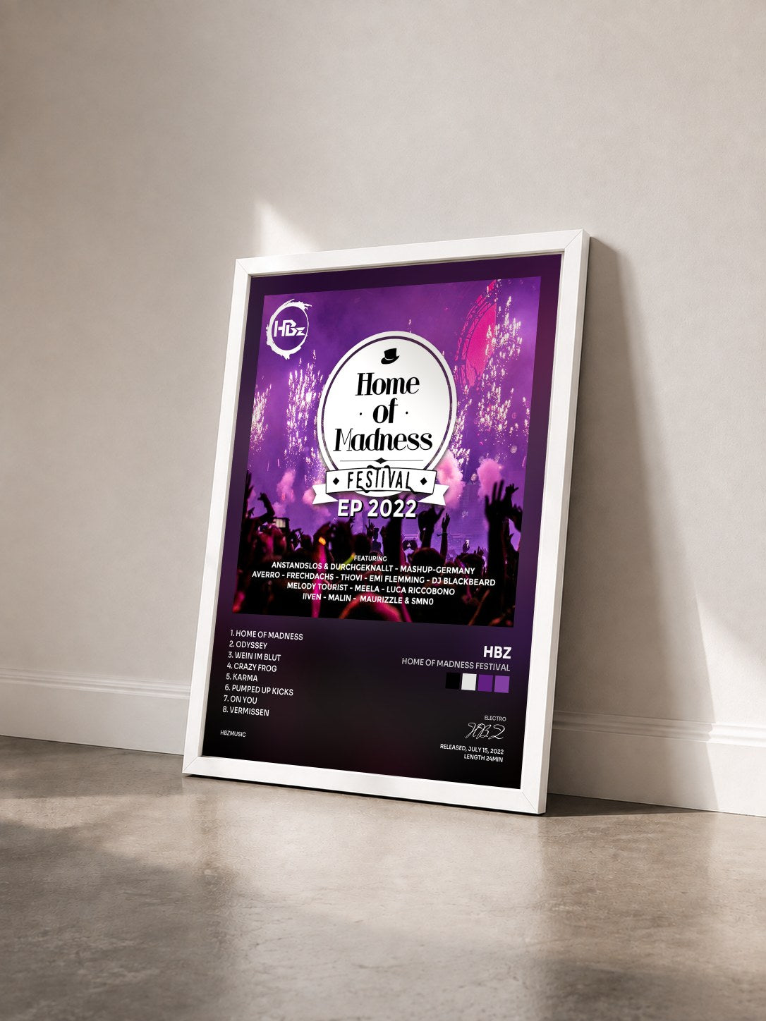 #blanc Tableau de l'album Home of Madness Festival de HBZ vu de trois quarts, cadre blanc