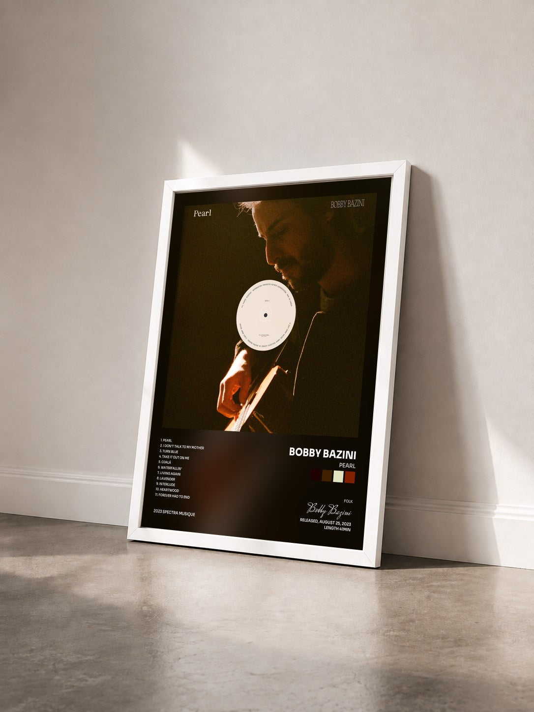 #blanc Tableau de l'album Pearl de Bobby Bazini vu de trois quarts, cadre blanc