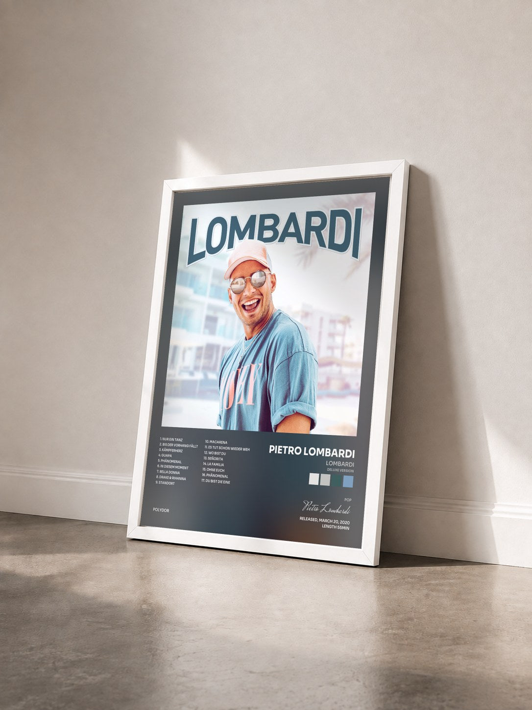 #blanc Tableau de l'album LOMBARDI (Deluxe Version) de Pietro Lombardi vu de trois quarts, cadre blanc