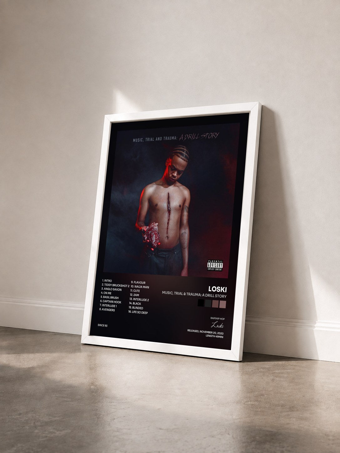 #blanc Tableau de l'album Music, Trial & Trauma: A Drill Story de Loski vu de trois quarts, cadre blanc