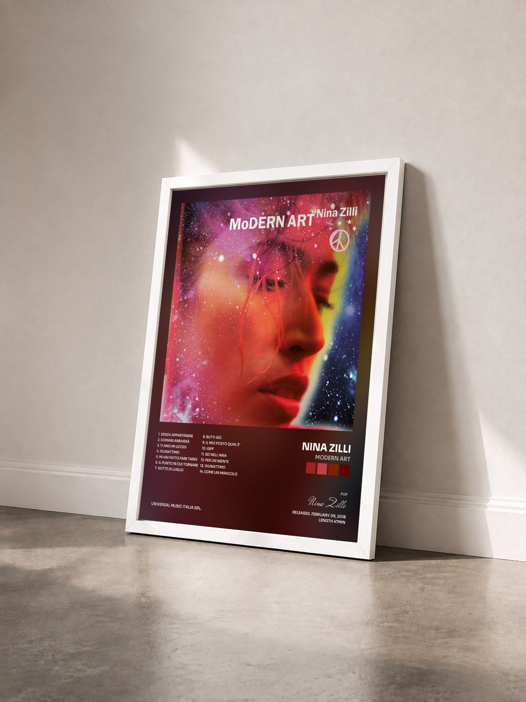 #blanc Tableau de l'album Modern Art de Nina Zilli vu de trois quarts, cadre blanc