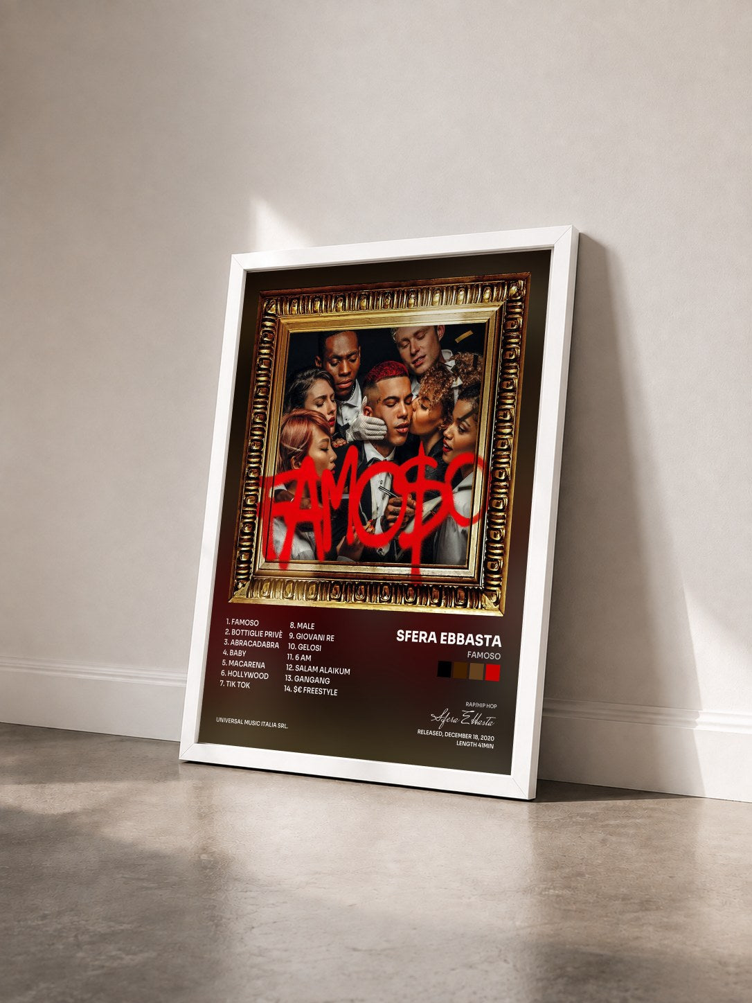 #blanc Tableau de l'album Famoso de Sfera Ebbasta vu de trois quarts, cadre blanc