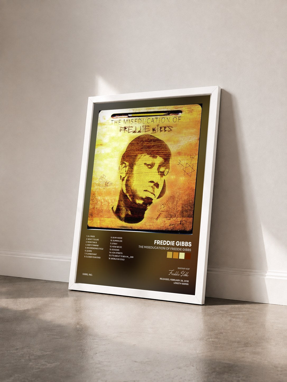 #blanc Tableau de l'album The Miseducation of Freddie Gibbs de Freddie Gibbs vu de trois quarts, cadre blanc