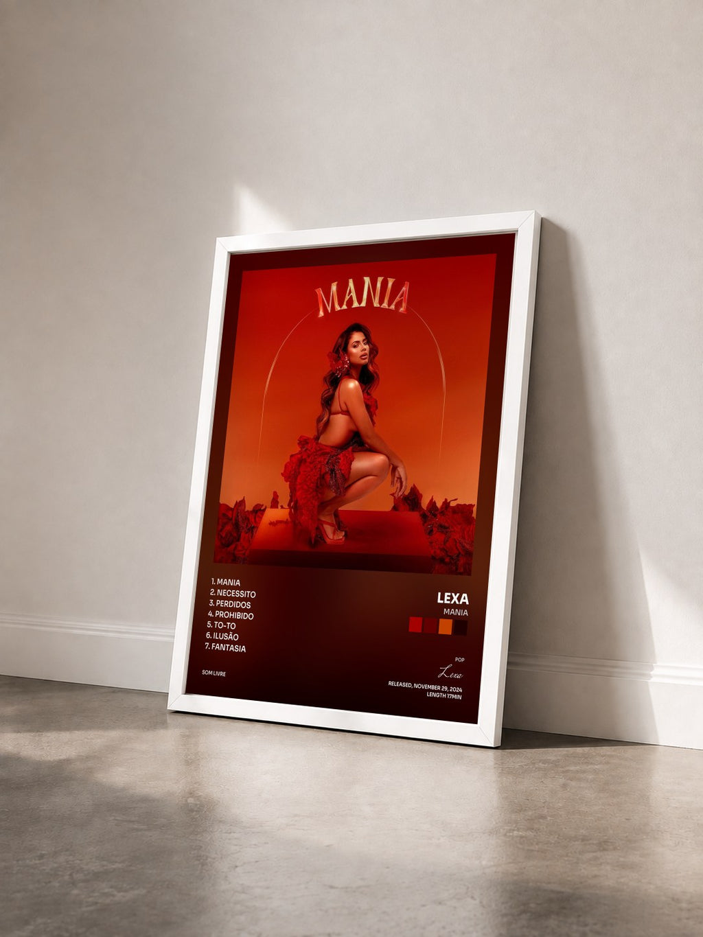 #blanc Tableau de l'album MANIA de Lexa vu de trois quarts, cadre blanc