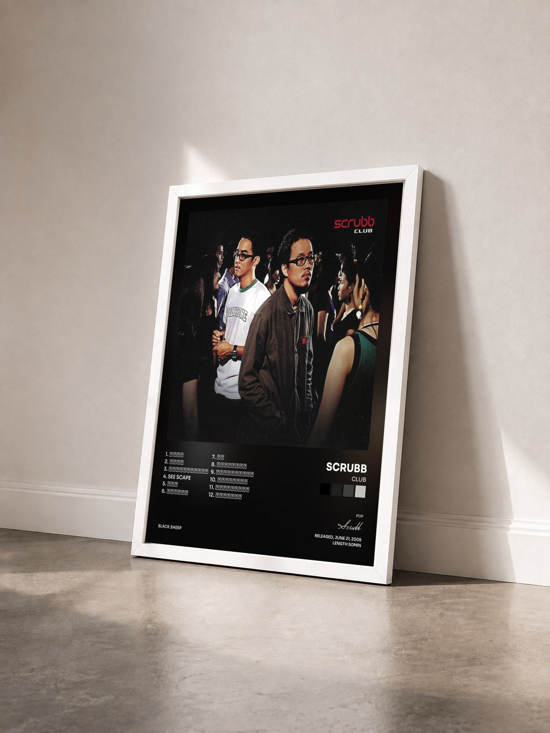 #blanc Tableau de l'album Club de Scrubb vu de trois quarts, cadre blanc