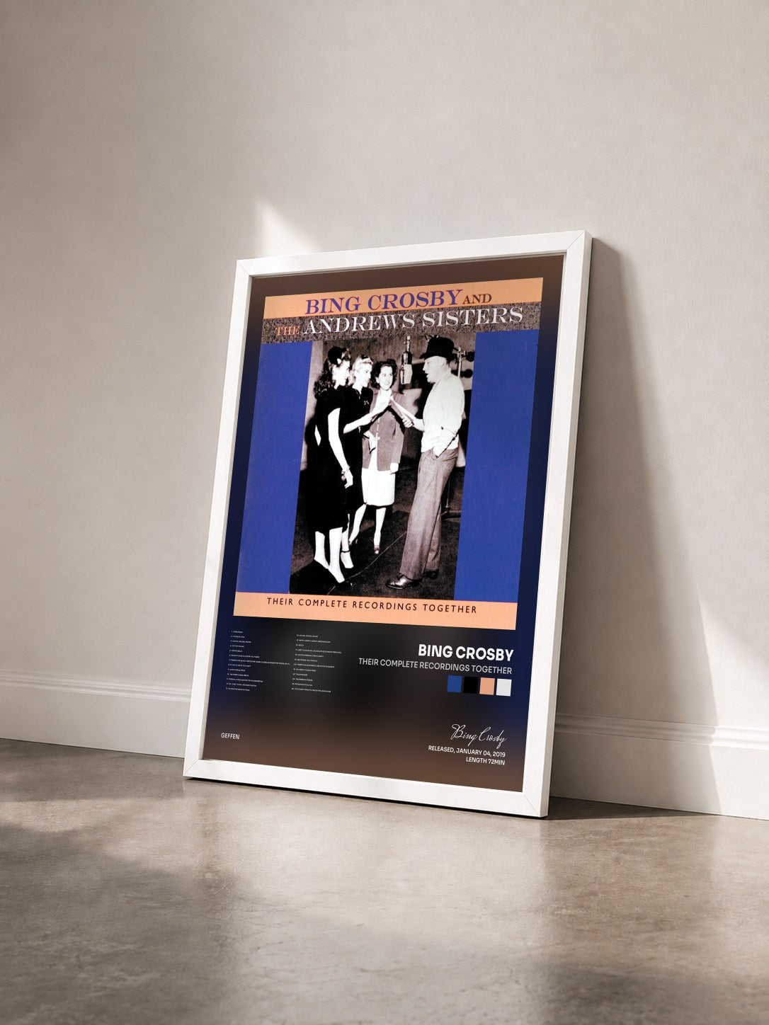 #blanc Tableau de l'album Their Complete Recordings Together de Bing Crosby vu de trois quarts, cadre blanc