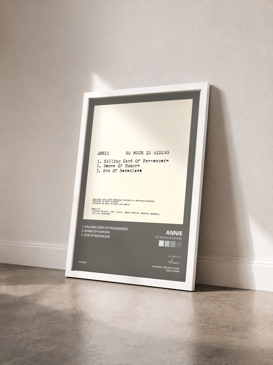 #blanc Tableau de l'album So Much is Riding de Annie vu de trois quarts, cadre blanc