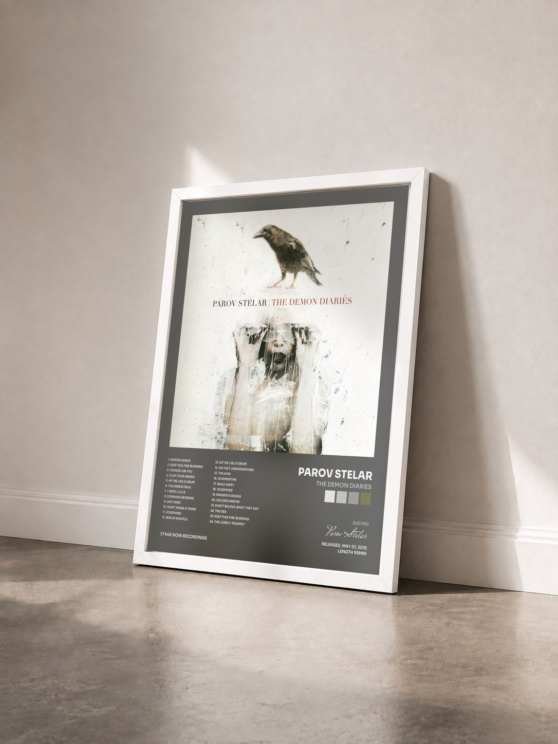 #blanc Tableau de l'album The Demon Diaries de Parov Stelar vu de trois quarts, cadre blanc
