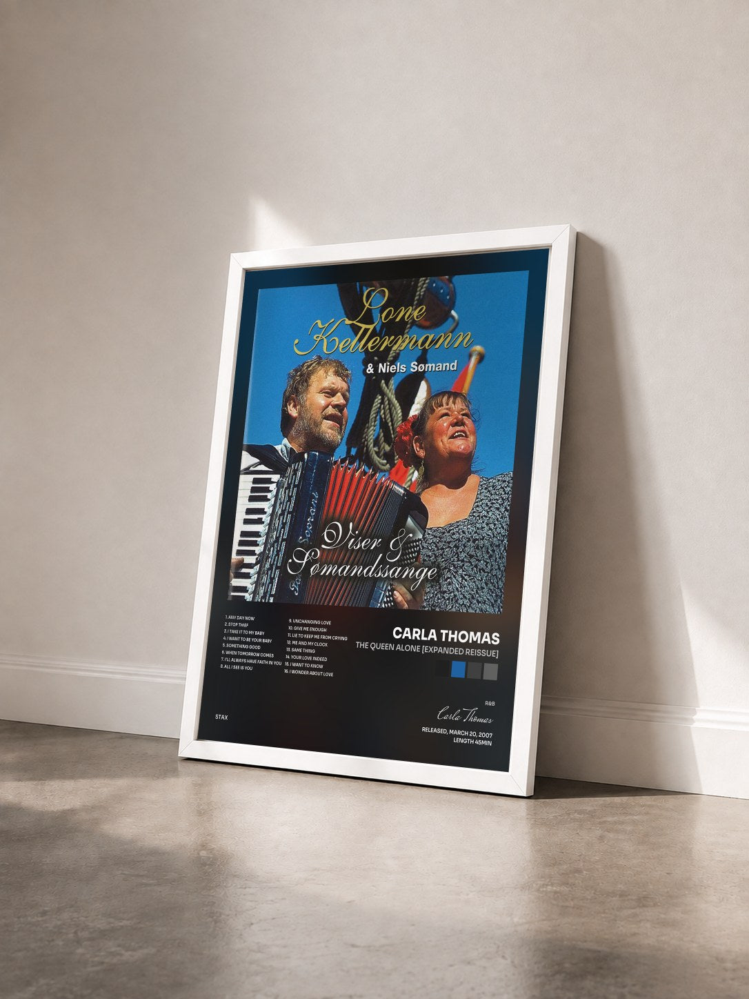 #blanc Tableau de l'album The Queen Alone [Expanded Reissue] de Carla Thomas vu de trois quarts, cadre blanc