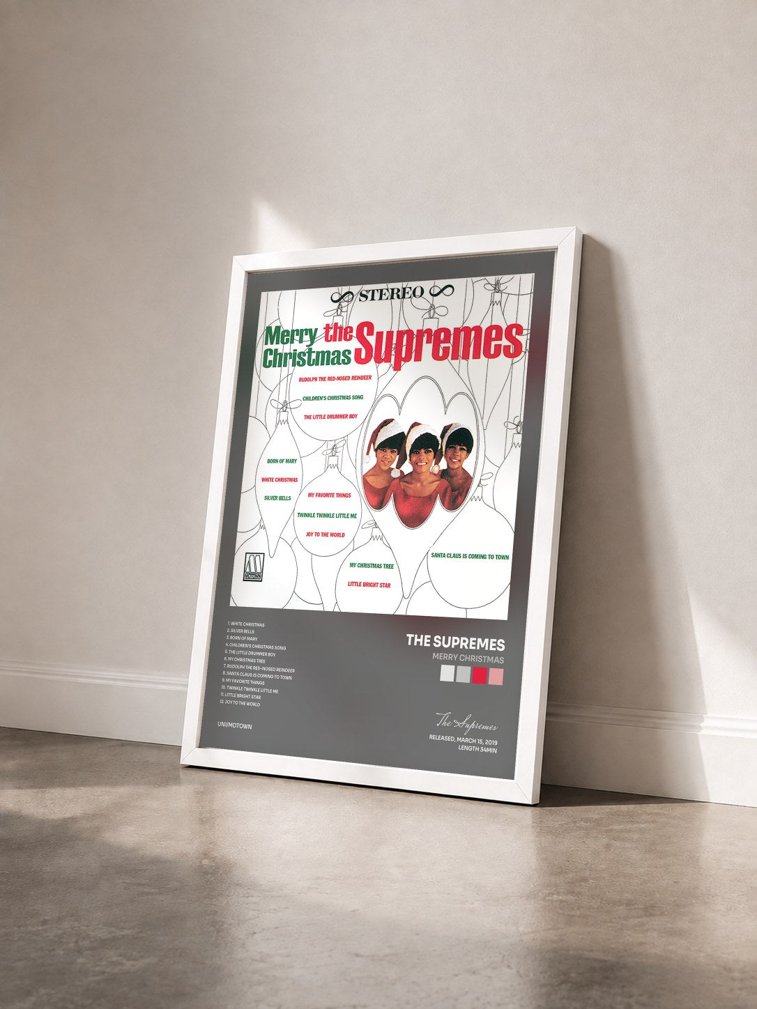 #blanc Tableau de l'album Merry Christmas de The Supremes vu de trois quarts, cadre blanc