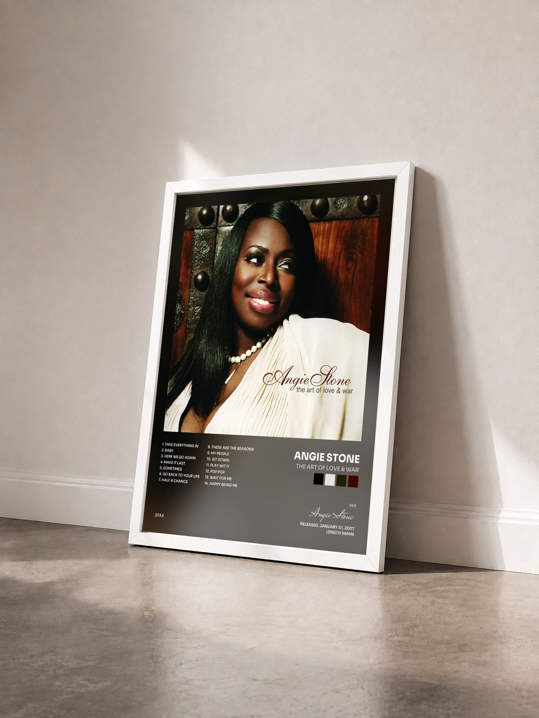 #blanc Tableau de l'album The Art of Love & War de Angie Stone vu de trois quarts, cadre blanc