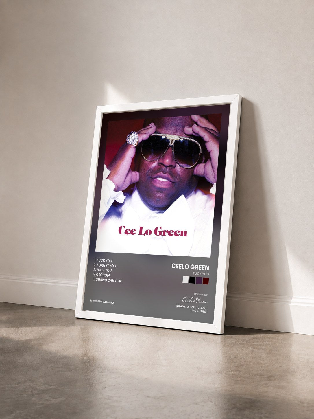 #blanc Tableau de l'album Fuck You de CeeLo Green vu de trois quarts, cadre blanc
