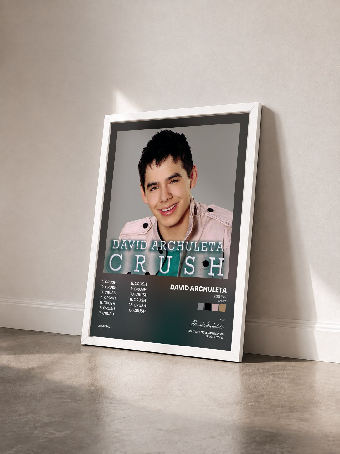 #blanc Tableau de l'album Crush (Remixes) de David Archuleta vu de trois quarts, cadre blanc
