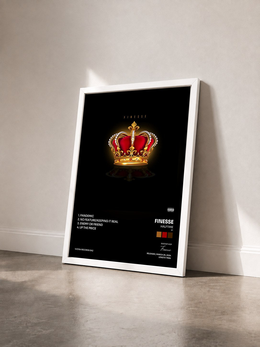 #blanc Tableau de l'album Halftime (Ep) de Finesse vu de trois quarts, cadre blanc