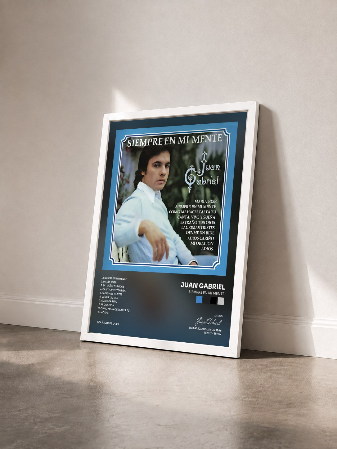 #blanc Tableau de l'album Siempre En Mi Mente de Juan Gabriel vu de trois quarts, cadre blanc