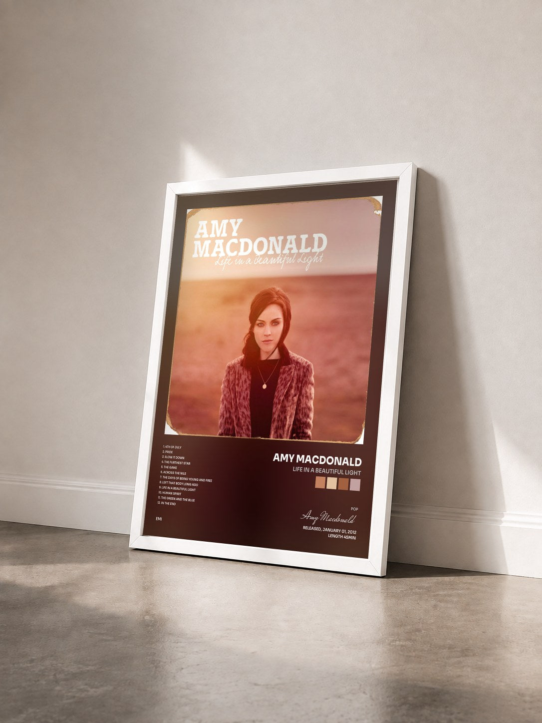 #blanc Tableau de l'album Life In A Beautiful Light de Amy Macdonald vu de trois quarts, cadre blanc