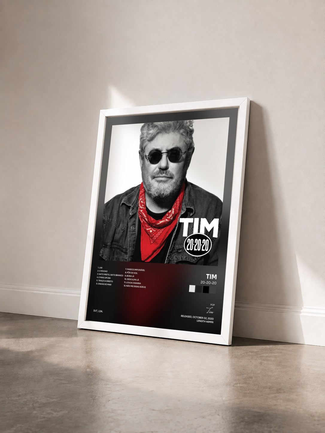 #blanc Tableau de l'album 20-20-20 de Tim vu de trois quarts, cadre blanc