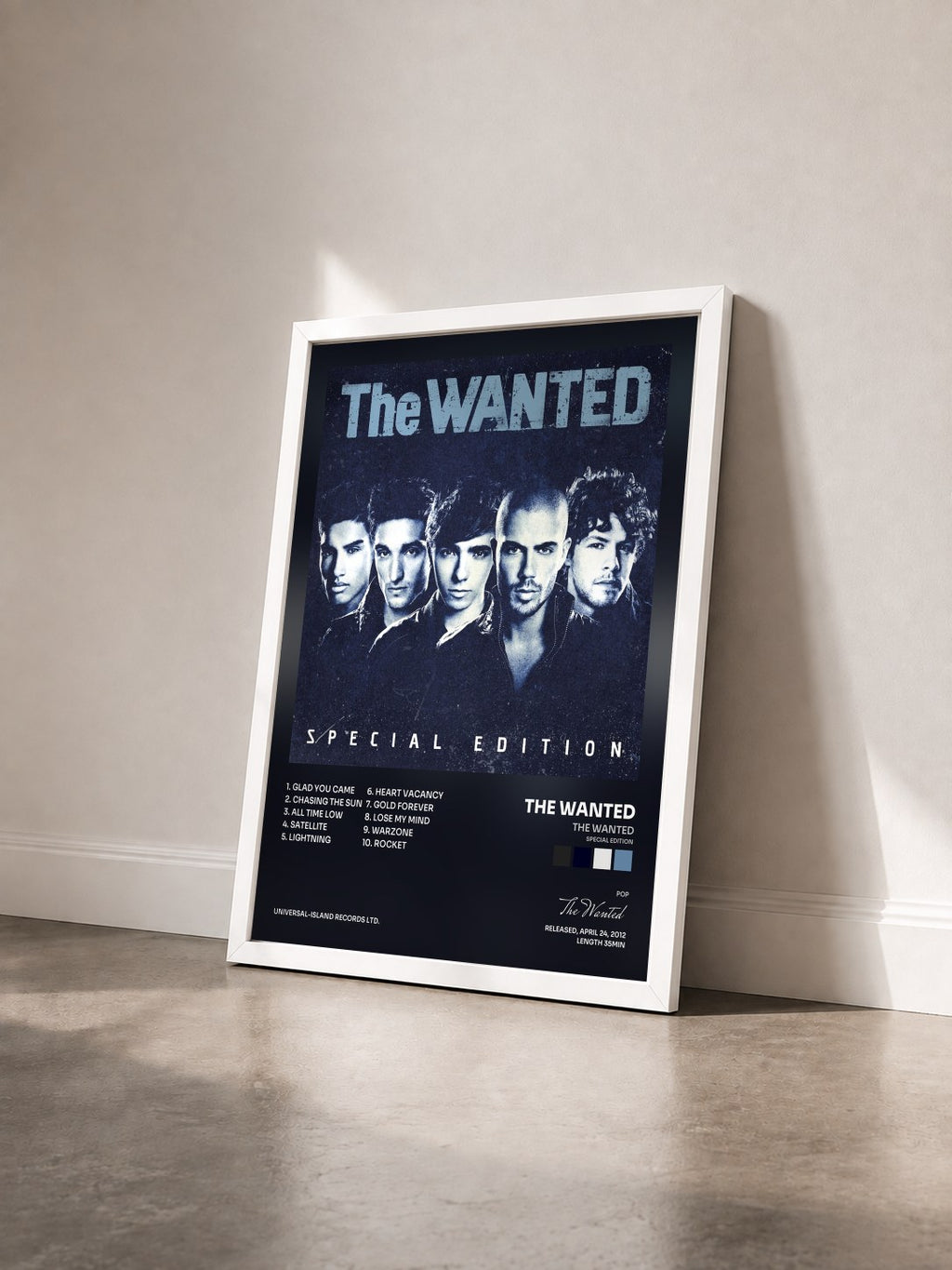 #blanc Tableau de l'album The Wanted (Special Edition) de The Wanted vu de trois quarts, cadre blanc