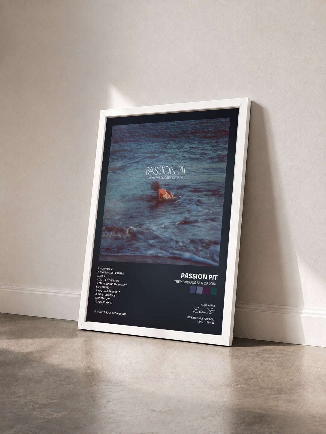 #blanc Tableau de l'album Tremendous Sea of Love de Passion Pit vu de trois quarts, cadre blanc