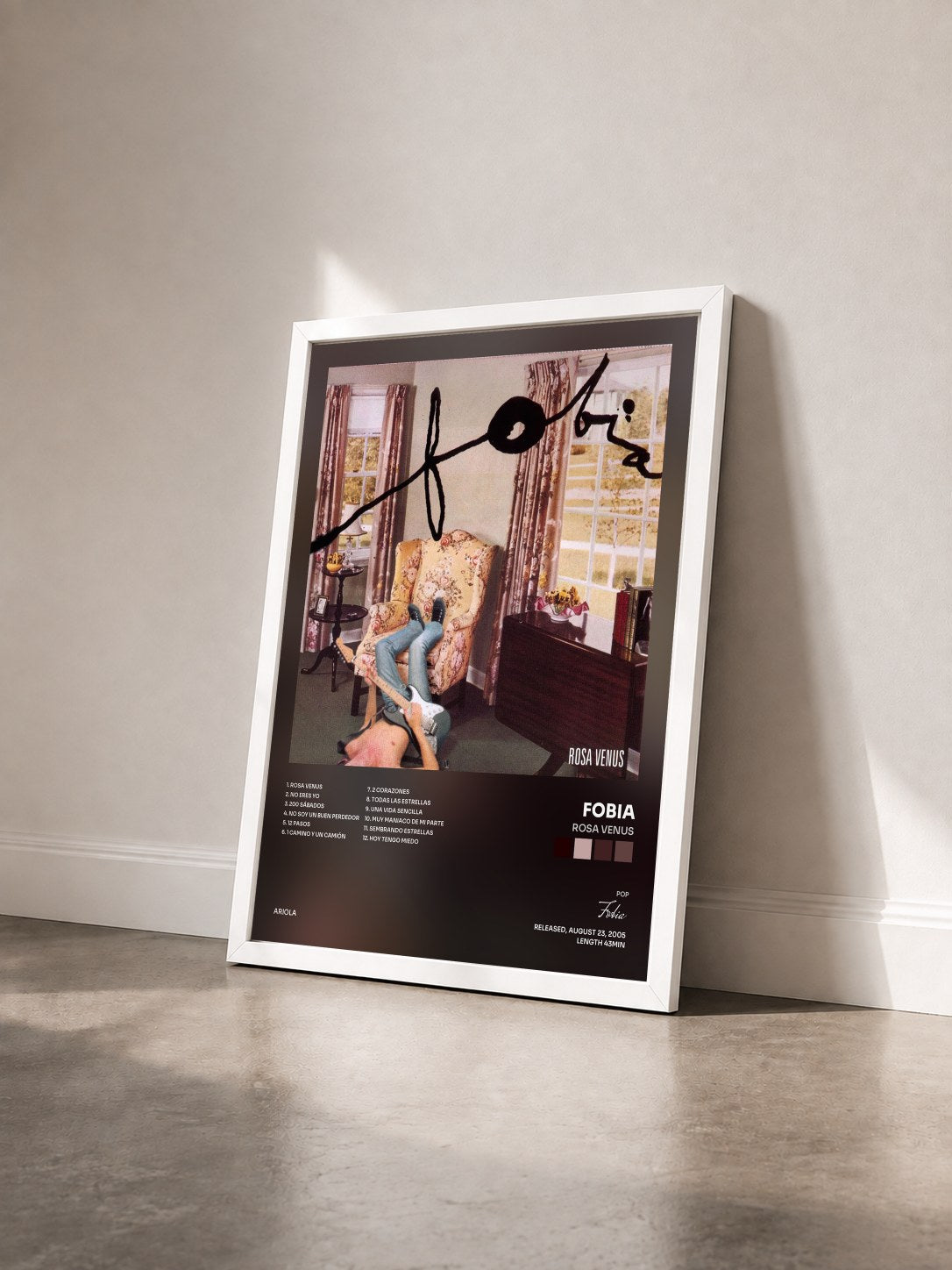 #blanc Tableau de l'album Rosa Venus de Fobia vu de trois quarts, cadre blanc