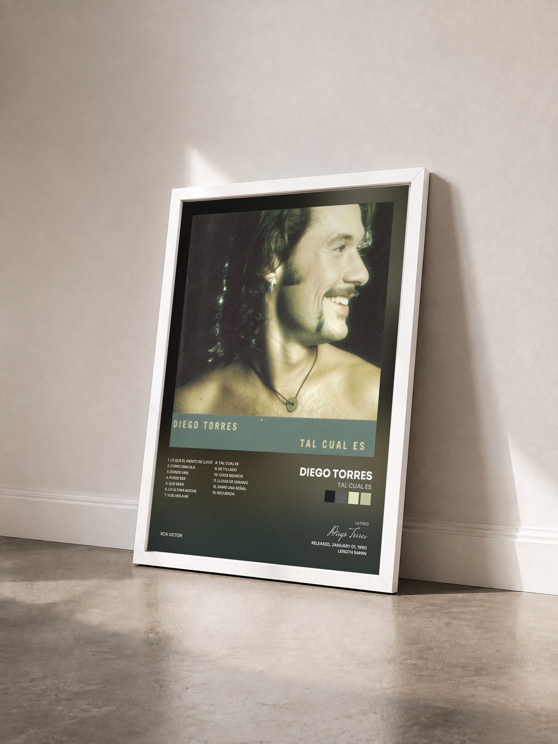 #blanc Tableau de l'album Tal Cual Es de Diego Torres vu de trois quarts, cadre blanc