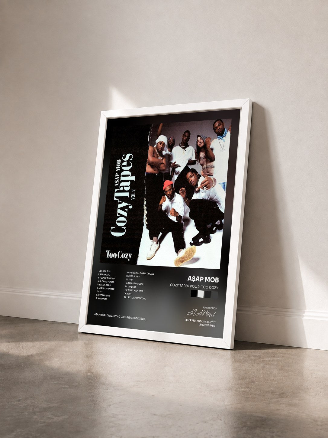 #blanc Tableau de l'album Cozy Tapes Vol. 2: Too Cozy de A$AP Mob vu de trois quarts, cadre blanc