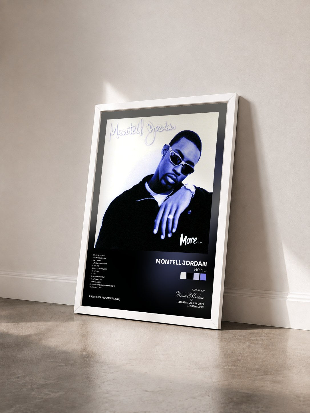 #blanc Tableau de l'album More ... de Montell Jordan vu de trois quarts, cadre blanc