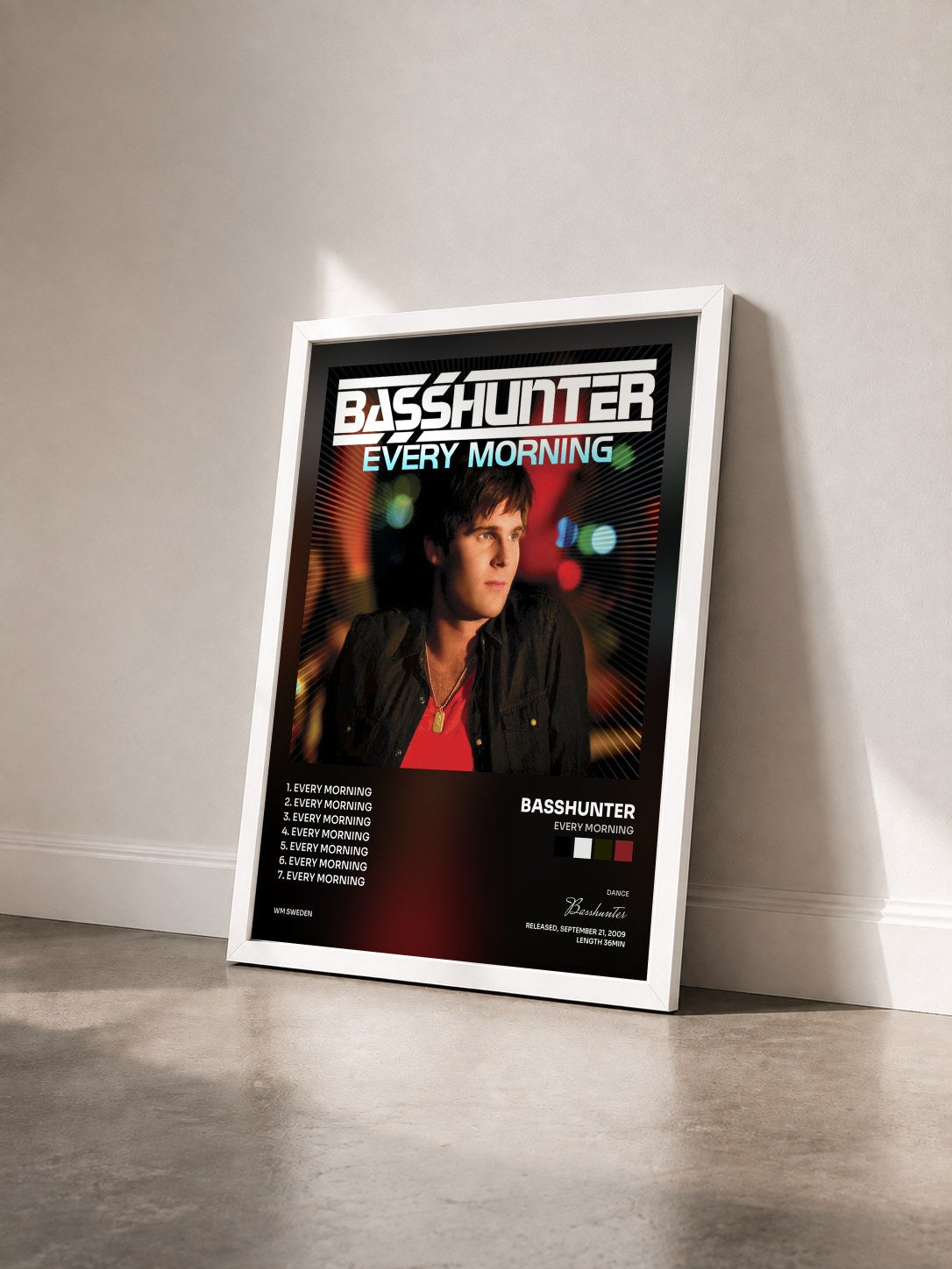 #blanc Tableau de l'album Every Morning de Basshunter vu de trois quarts, cadre blanc