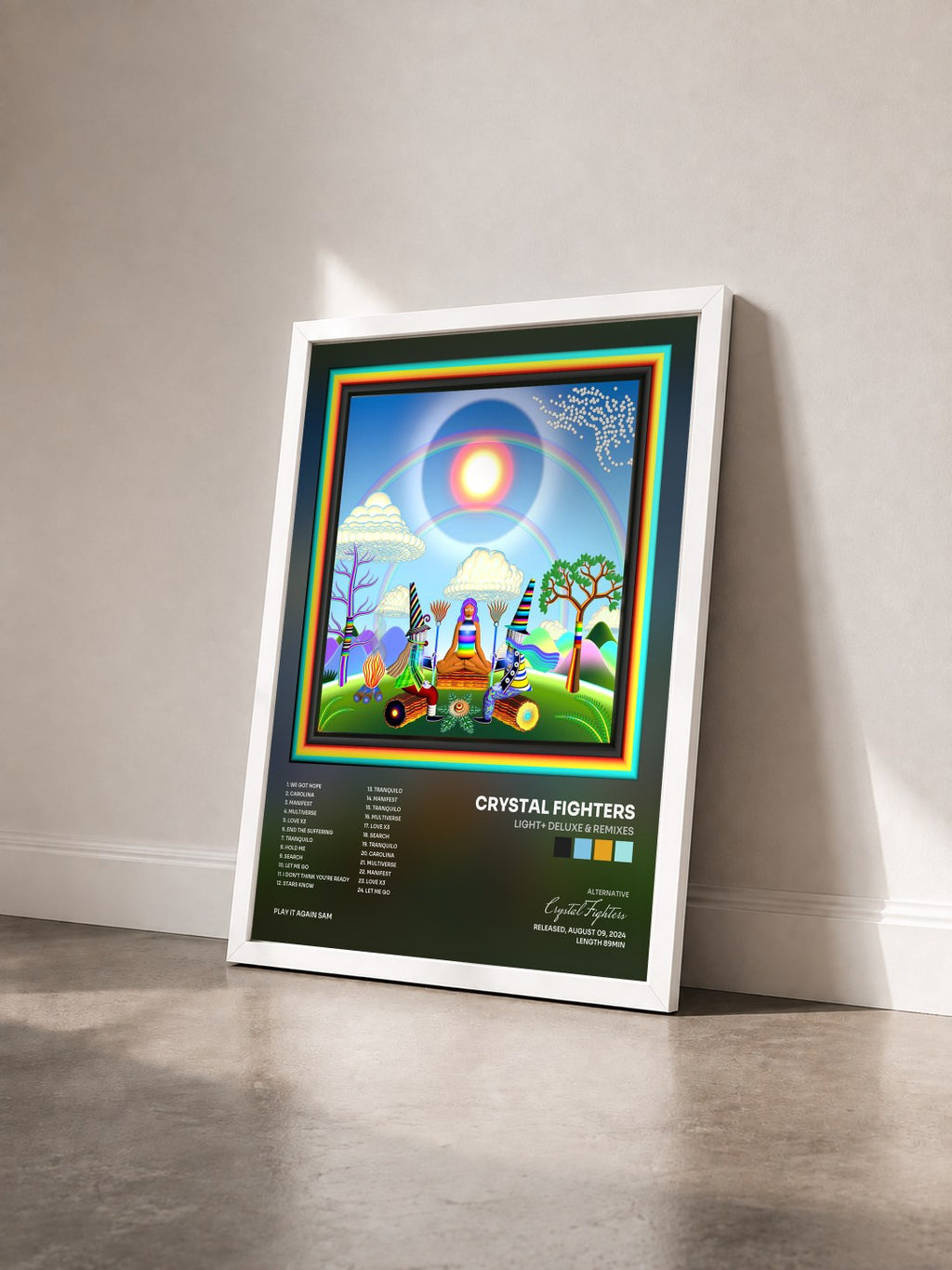 #blanc Tableau de l'album LIGHT+ Deluxe & Remixes de Crystal Fighters vu de trois quarts, cadre blanc