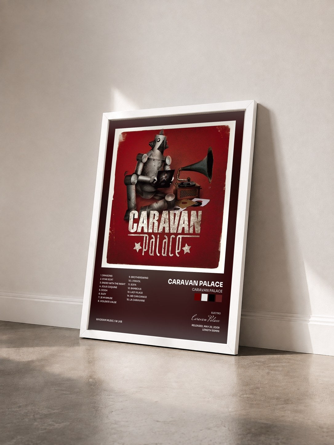 #blanc Tableau de l'album Caravan Palace de Caravan Palace vu de trois quarts, cadre blanc