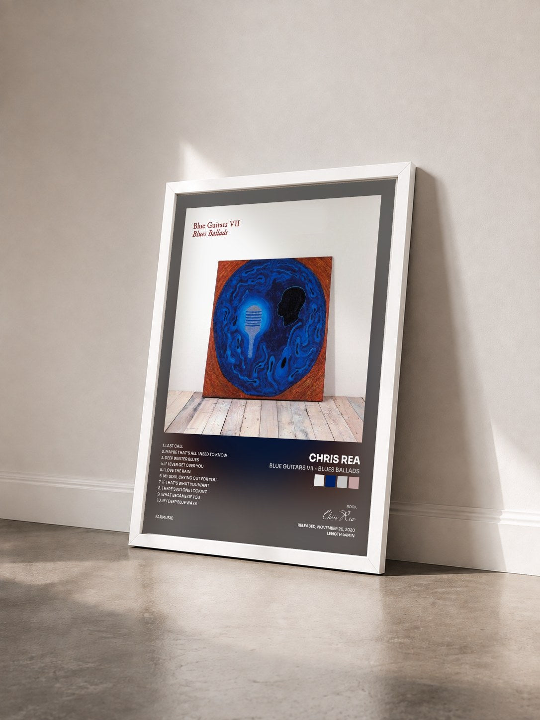 #blanc Tableau de l'album Blue Guitars VII - Blues Ballads de Chris Rea vu de trois quarts, cadre blanc